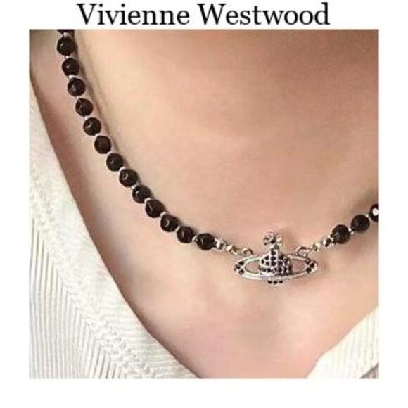 Vivienne Westwood Gold Safety Pin Pearl Necklace - Picture 5 of 5